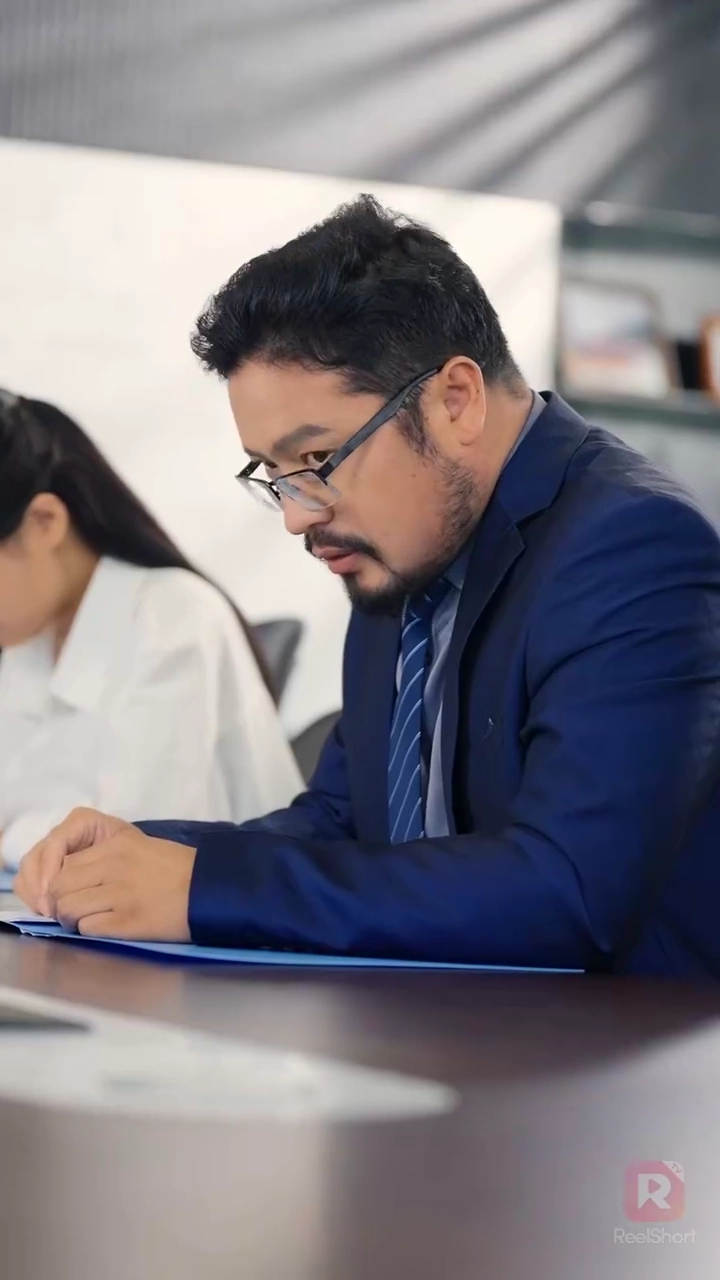 โอกาสครั้งที่สองของความรักในออฟฟิศรูปภาพ