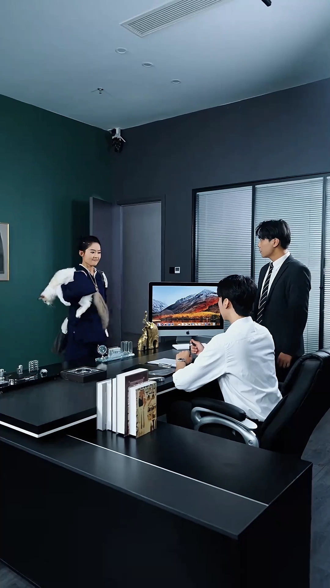  เมียน่ารักเป็นนักคาดการณ์รูปภาพ