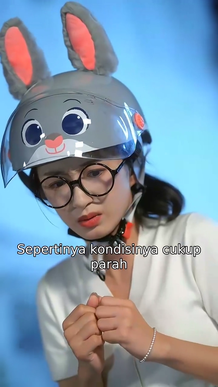 Aku Menyewa Miliarder Jadi Pacarfoto