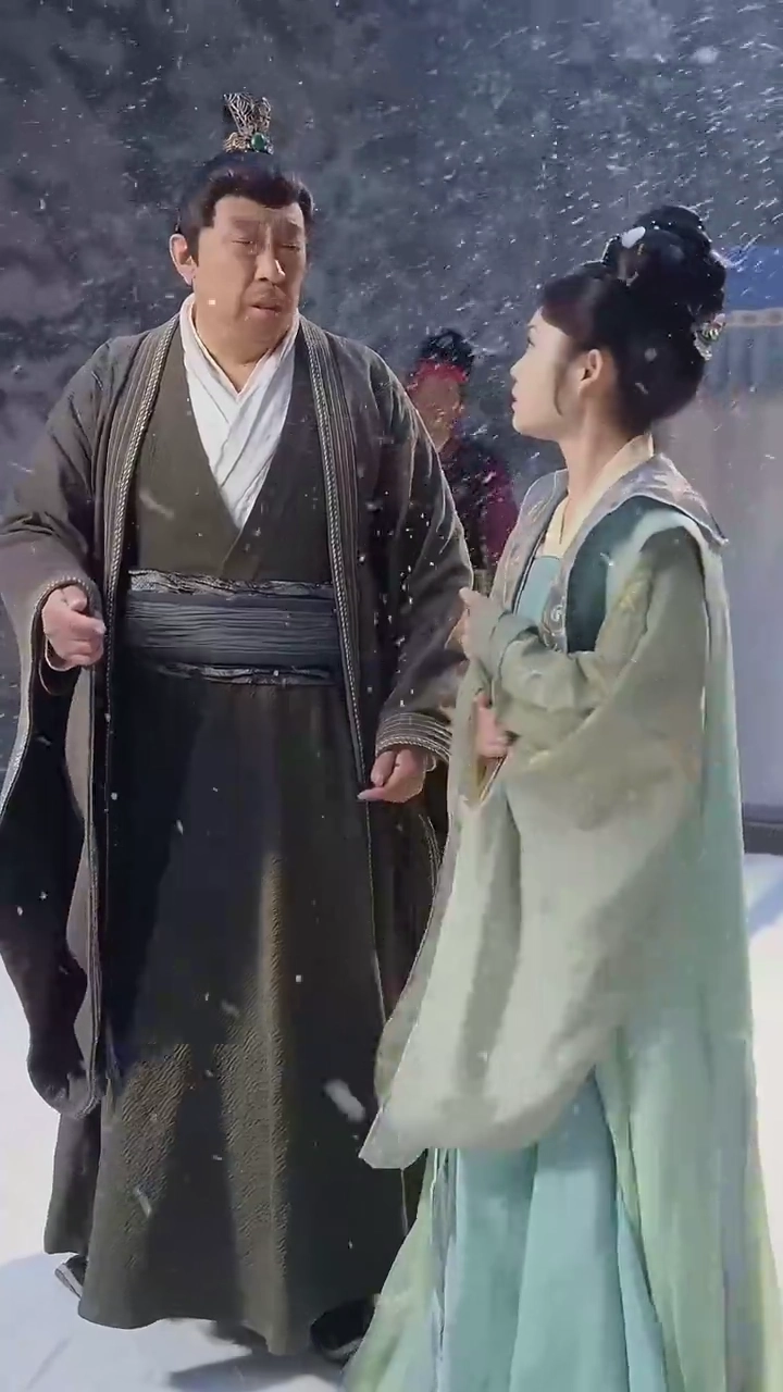 Permainan Kuasa dan Cintafoto