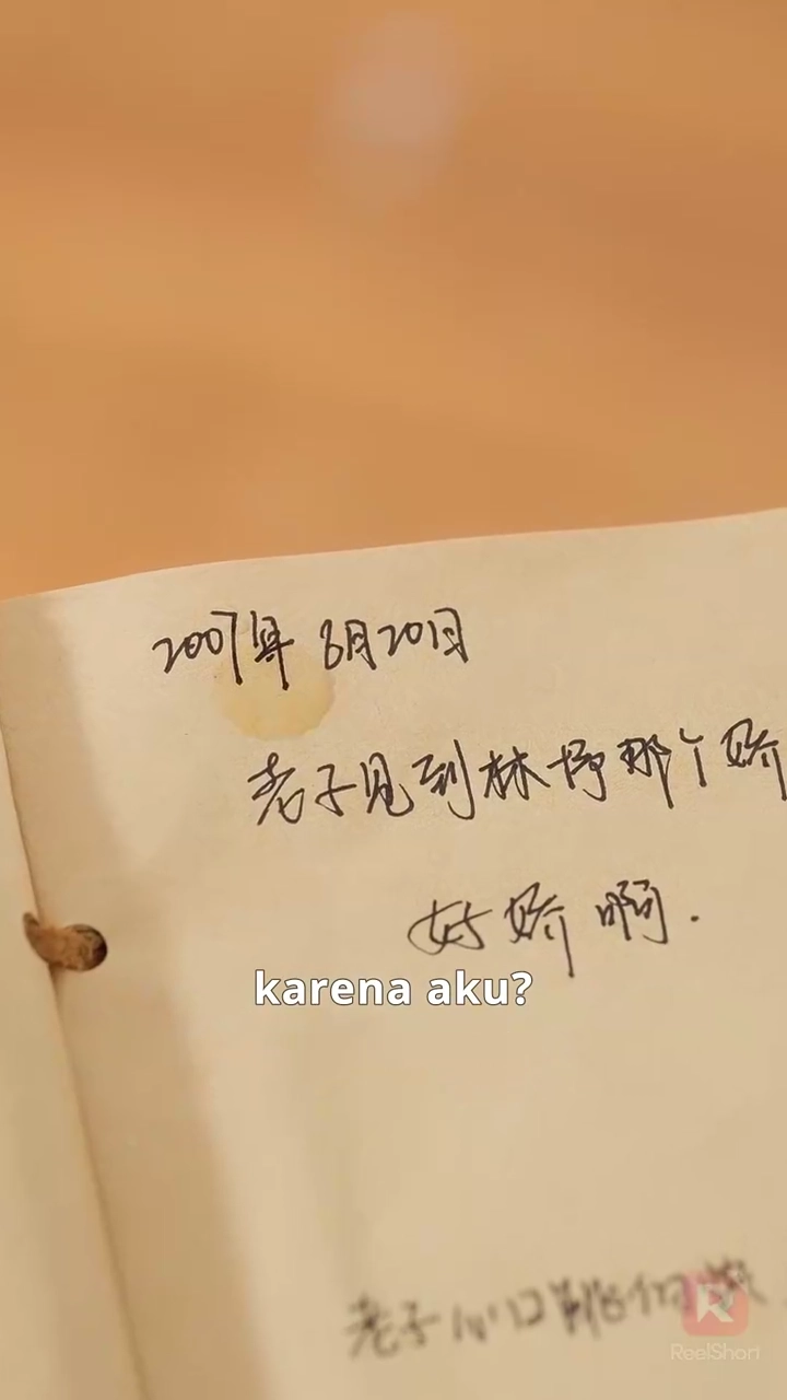 Suamiku Pemadam Kebakaran, Mantan Berandalan Berambut Putihfoto