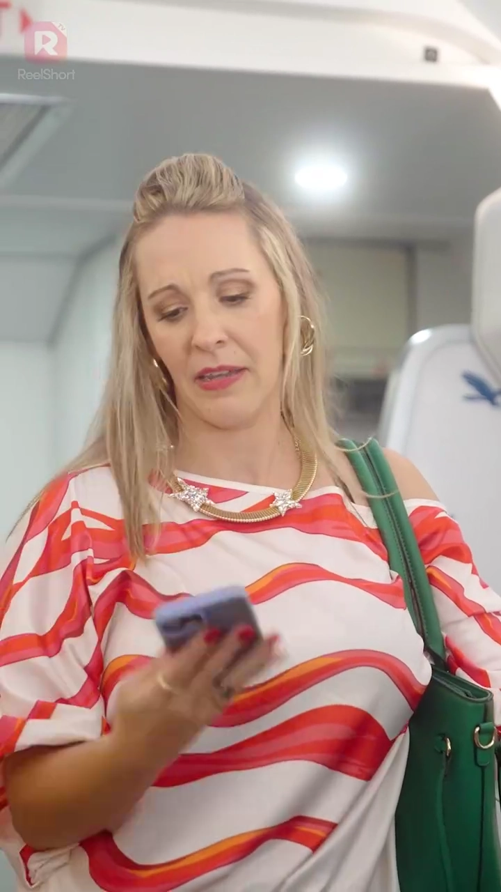 [Versi Dub] Penerbangan Gagal Nikahfoto