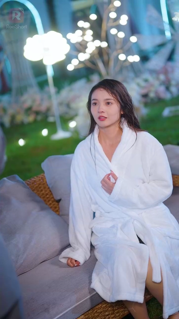 Apa Yang Diinginkan oleh Sekretarisku?foto