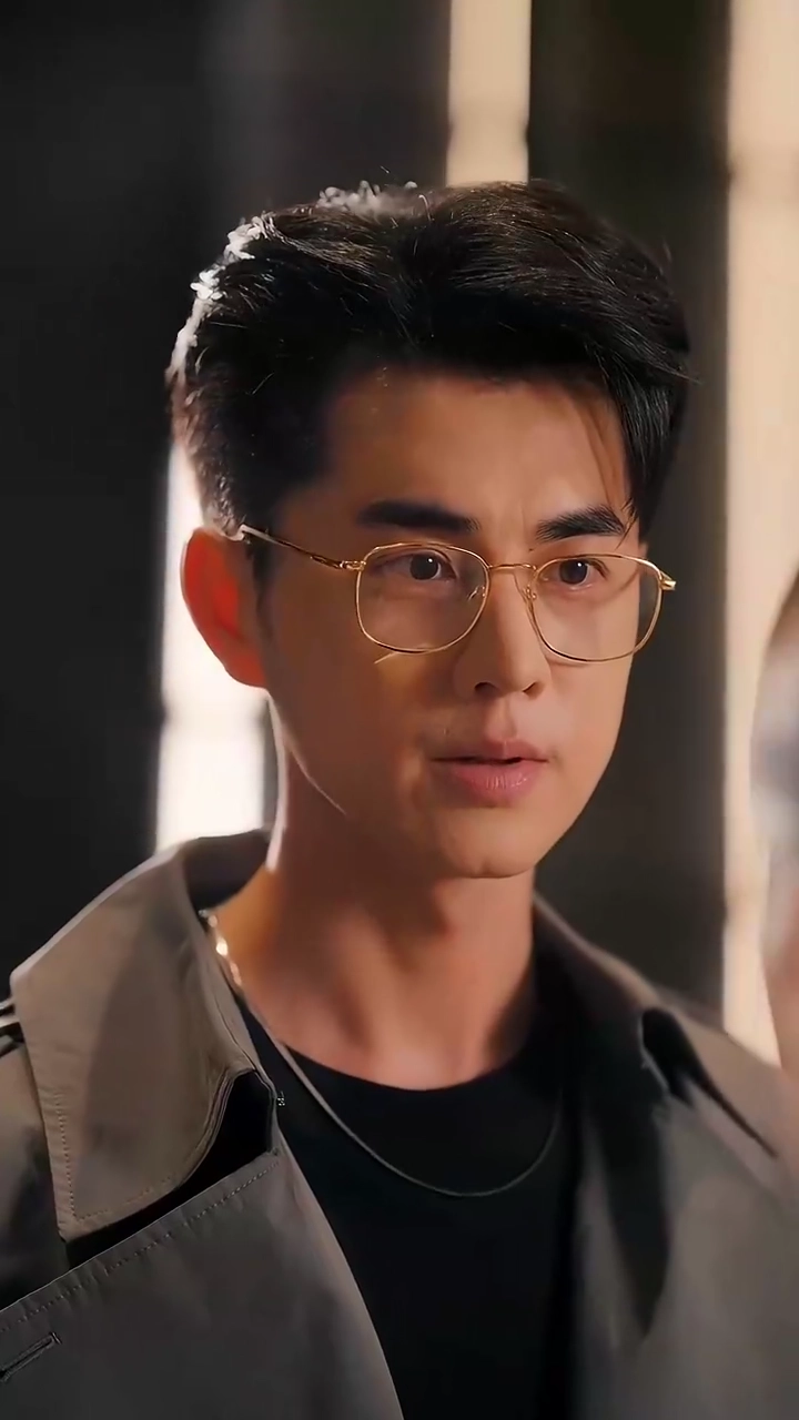 運命の偽装結婚：十年越しの恋写真