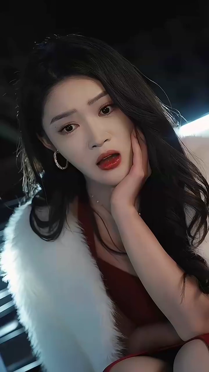 The Unseen Bond: Read My HeartPhoto