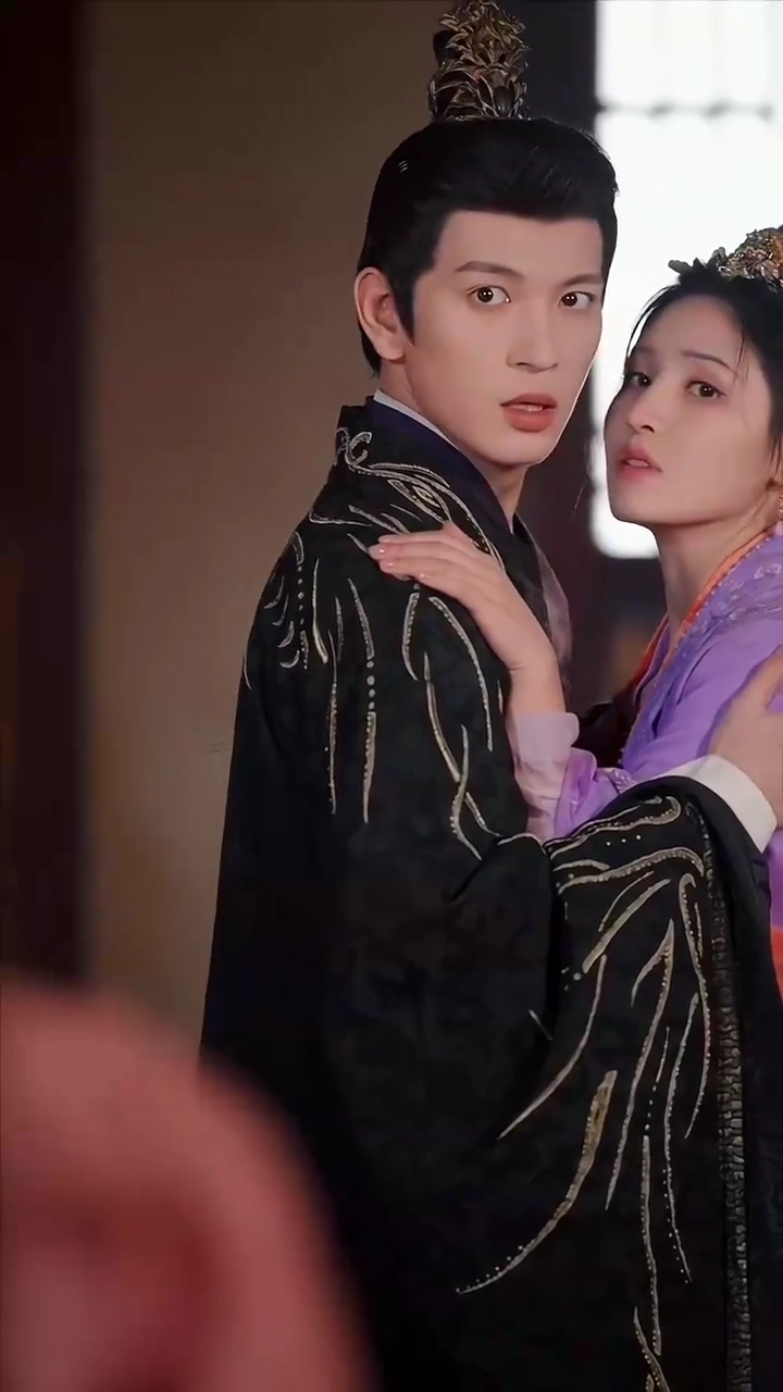 Le Serment Écarlate de la CouronnePhoto