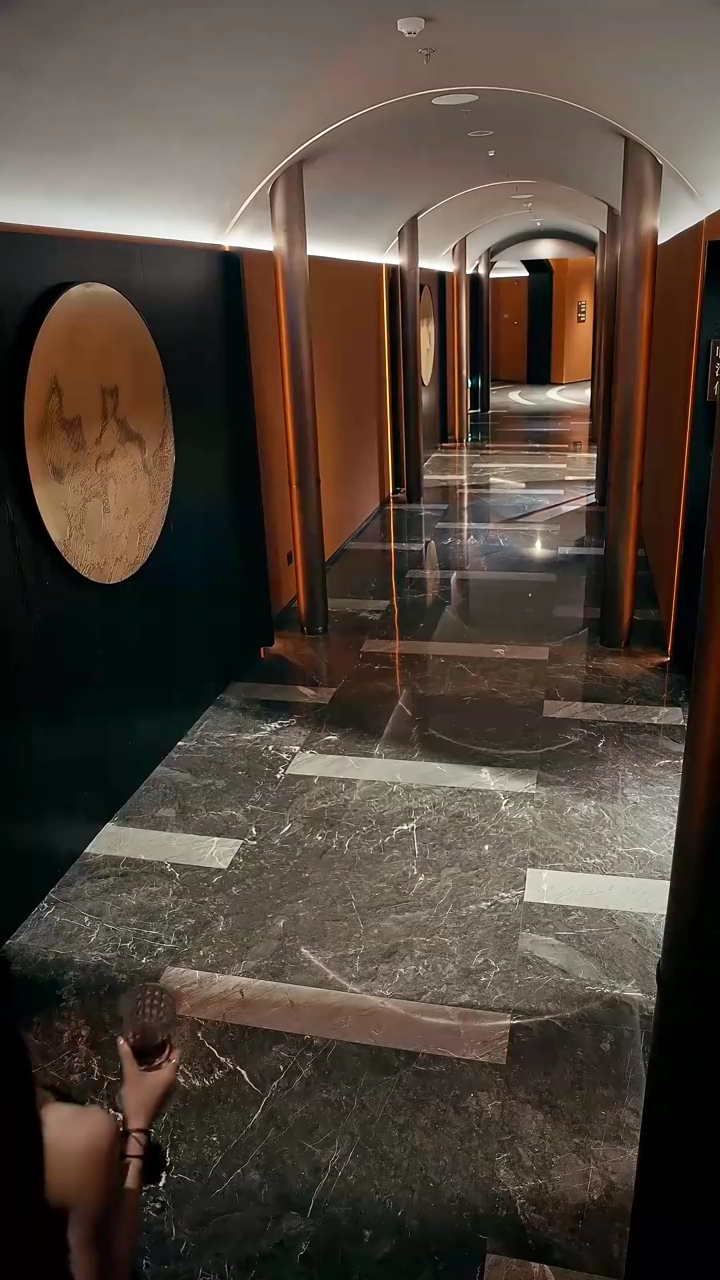 Plus l'Amour est Profond, plus la Vérité est NoirePhoto