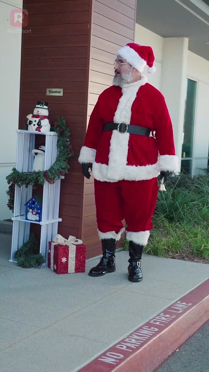 Le milliardaire secret revient à NoëlPhoto