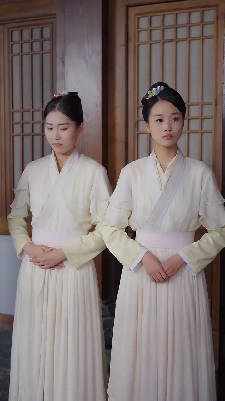 誘惑の最期の月写真