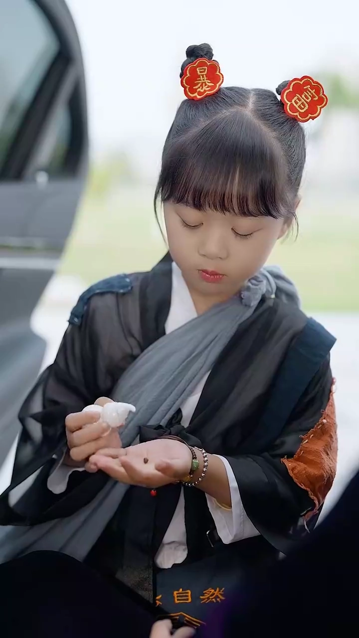 社長の萌え娘は金運ゼロ?！（日本語吹替版）写真