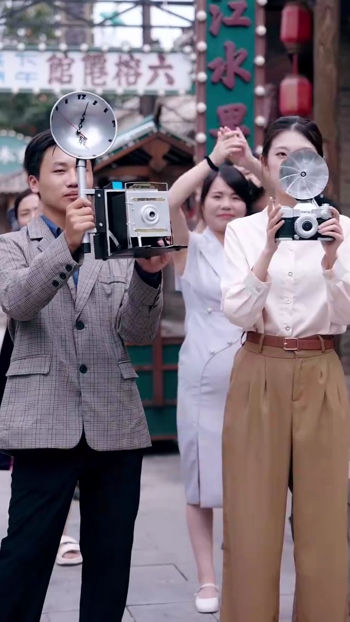 民国拳王が掃除婦に転生写真