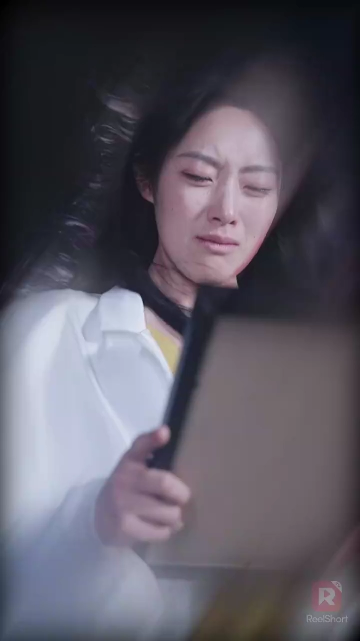 芸能界トップ女優〜復讐に燃える華麗なるリベンジ〜写真