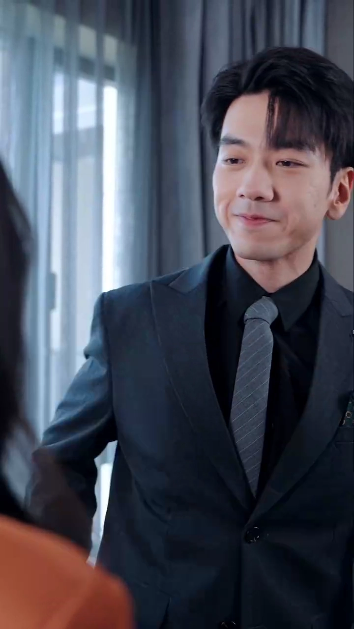 娘のために！復讐する女社長！写真