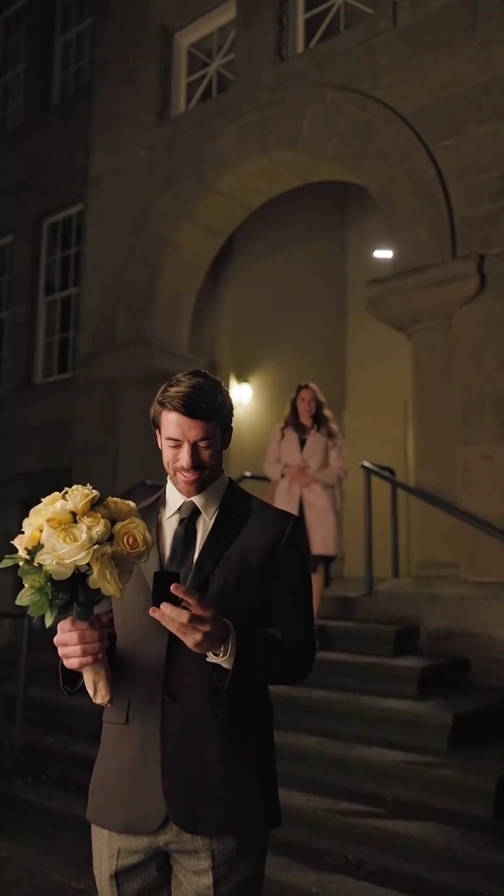 Retrouvailles Avec Un Ancien AmourPhoto