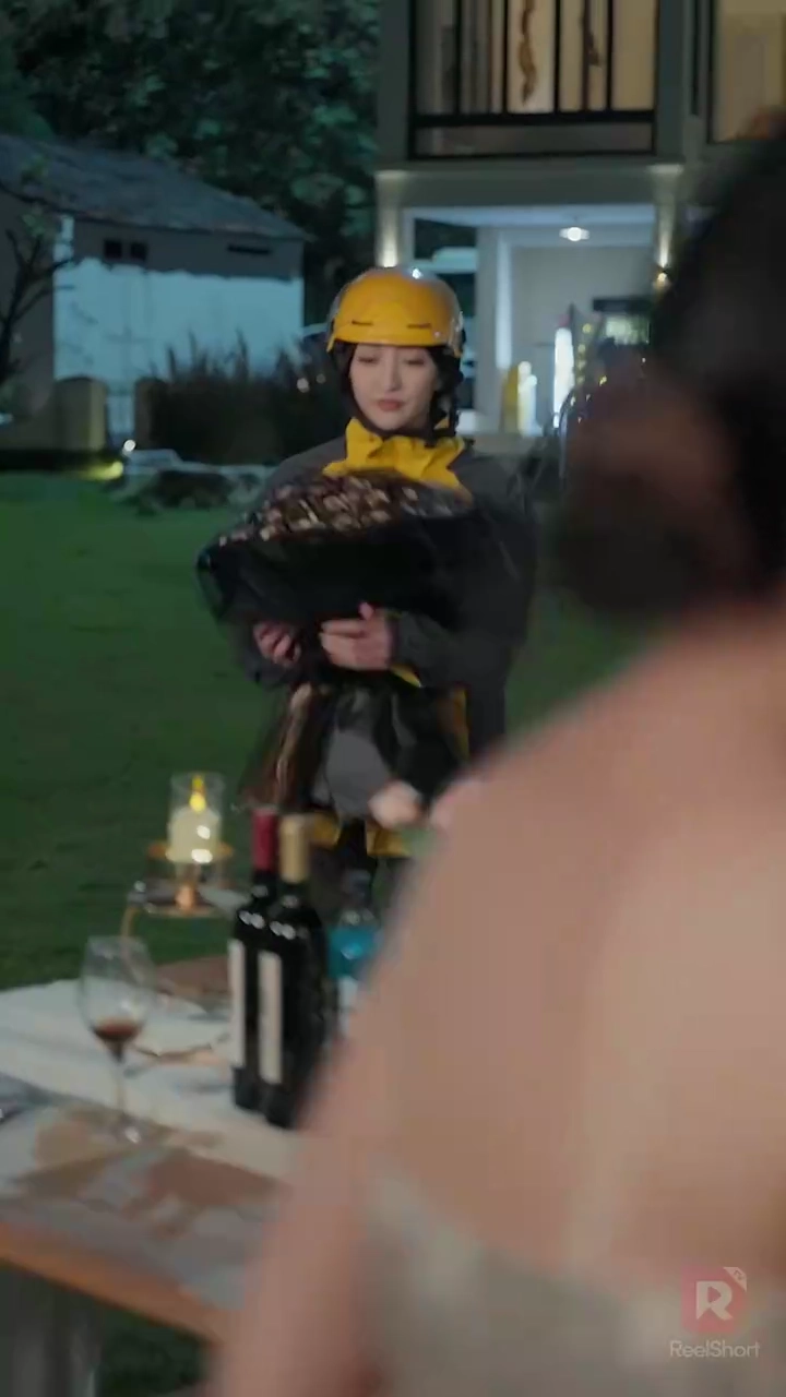 Cinta Menemukannya Usai Berceraifoto