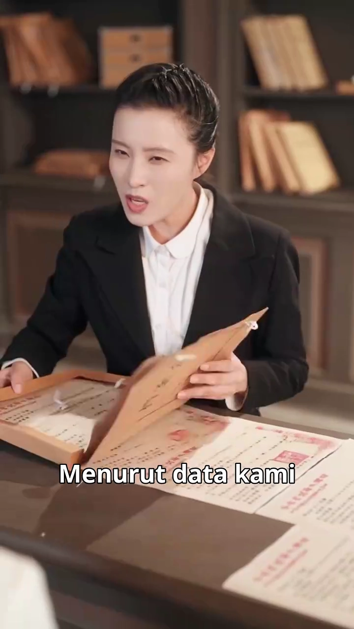 [Versi suara dubbing] Teman Gadis, Istri, Dan Lakukan Bohongfoto