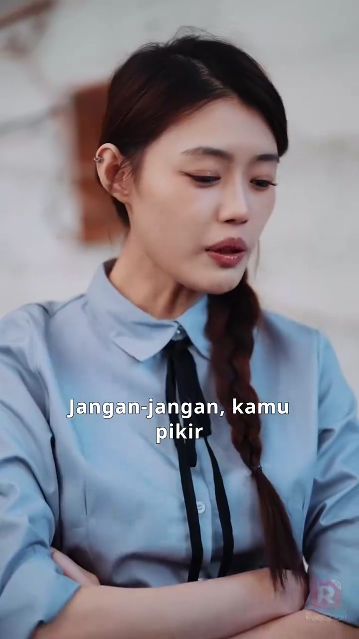 [Versi Dub] Ketika Dia Datang, Aku Pergifoto