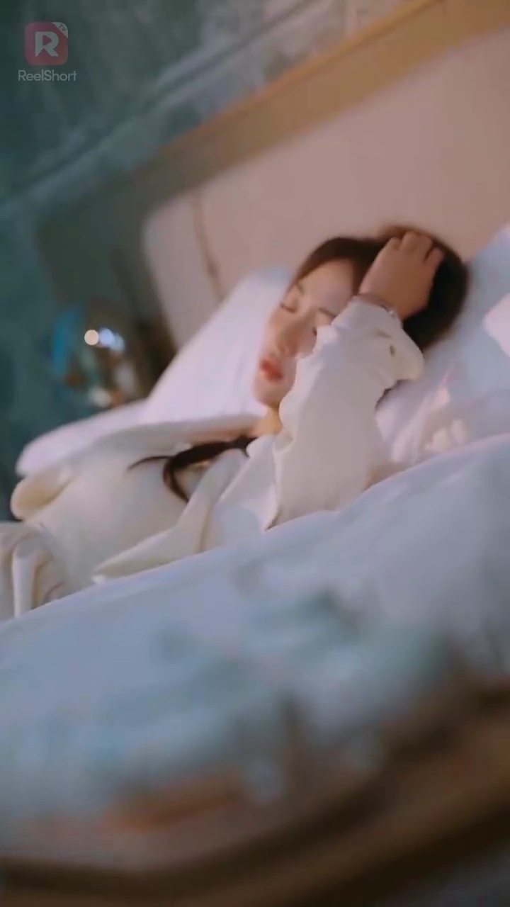 [Versi Dub] CEO Miliarder dan Quintupletfoto