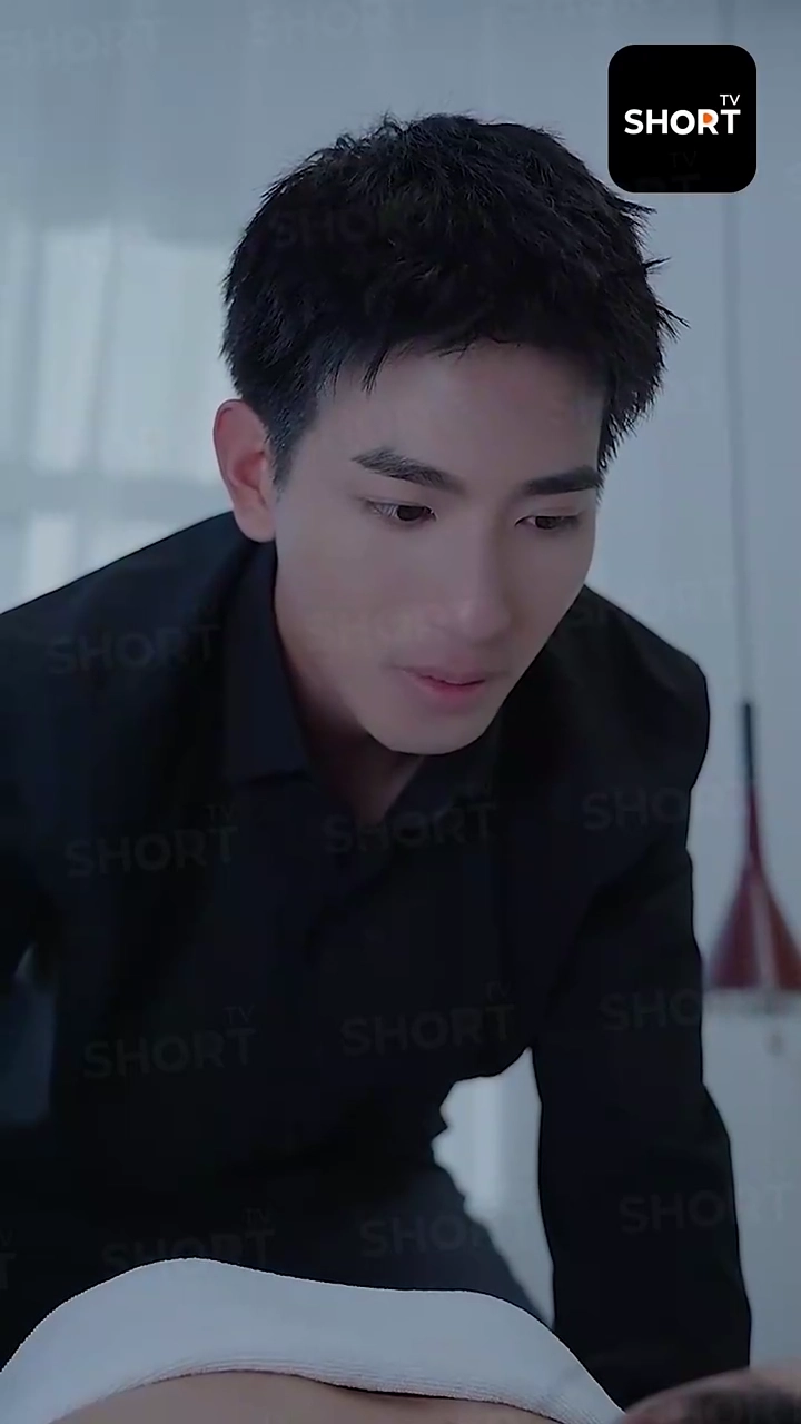 Cinta yang Bersinar bagai Bintangfoto