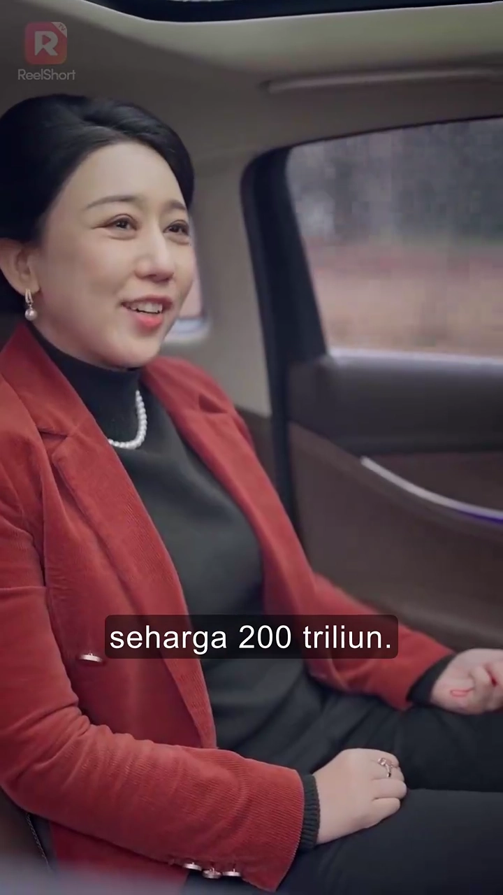 Cintaku Bagai Merah Menyalafoto