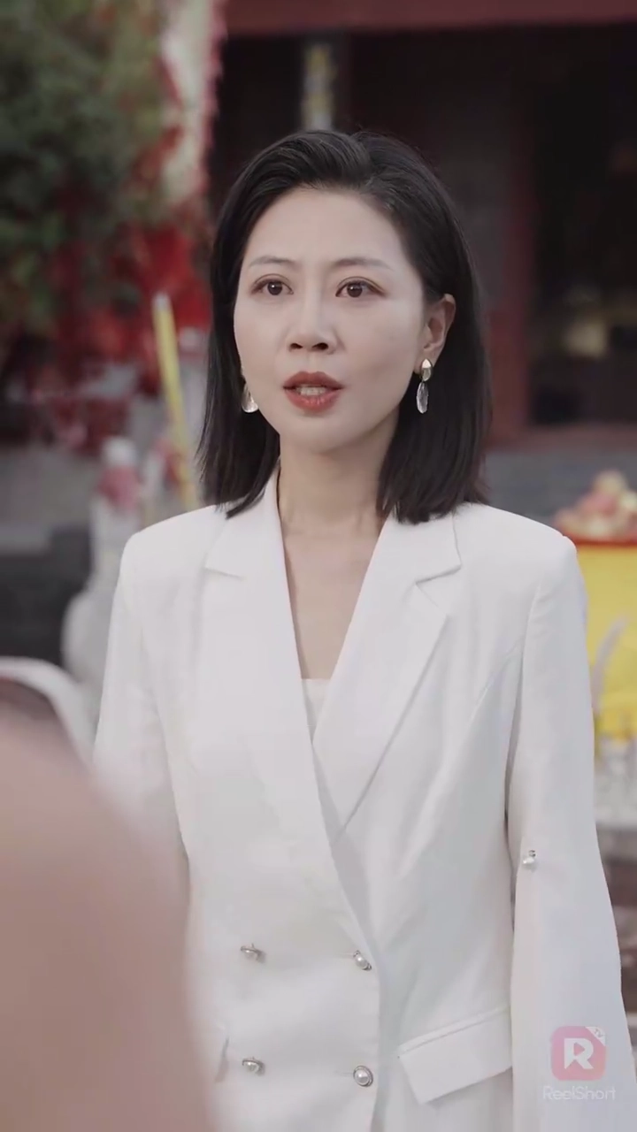 Menjadi Pewaris di Hari Pernikahanfoto