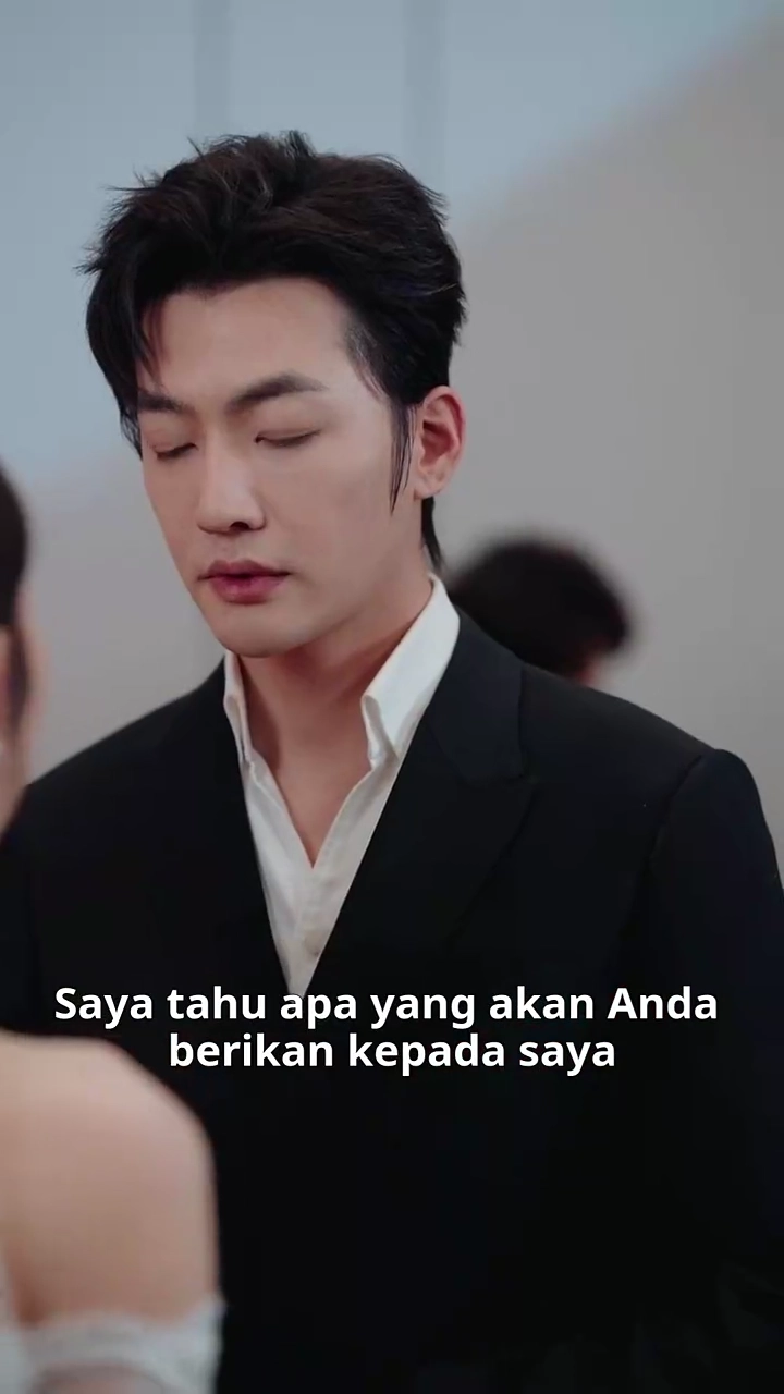 [Versi suara dubbing] Kembalinya pemain biolafoto