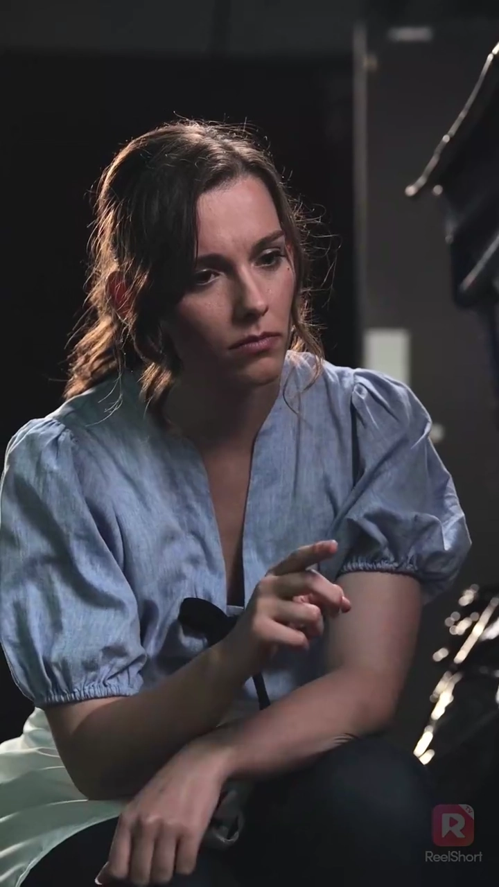 Sang Raja Bangkit Kembalifoto