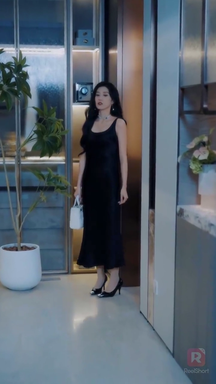 Pernikahan Kedua Ini Agak Manisfoto