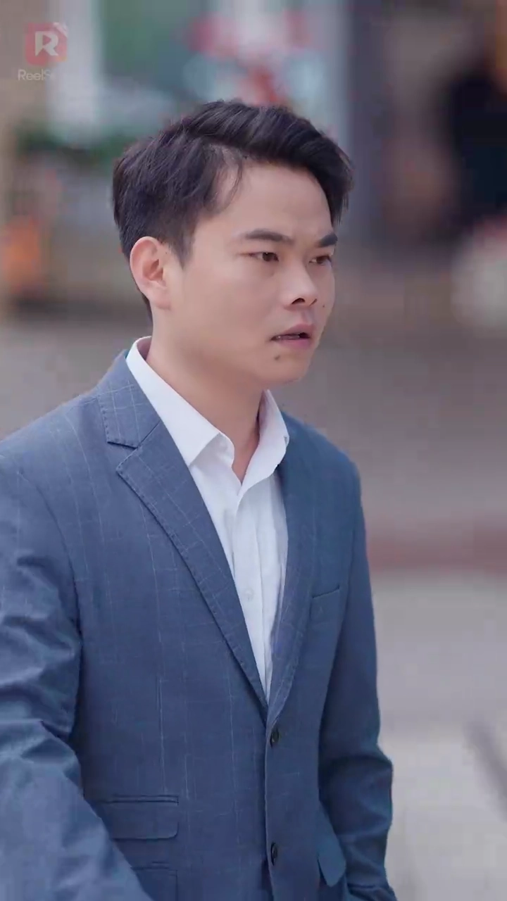 Bibi Petugas Kebersihan Adalah Miliarder?!foto