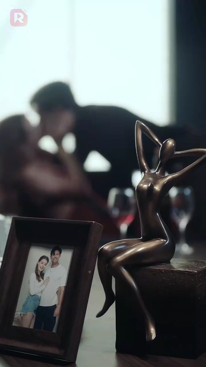 Cinta Terlambat Bagai Abu: 15 Hari Kehancuran Cintafoto