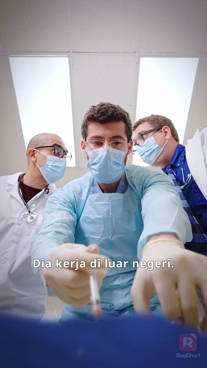 Hati-hati! Dia Pewaris Geniusfoto