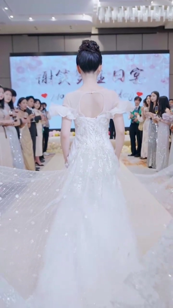 転生：金貨と玉写真