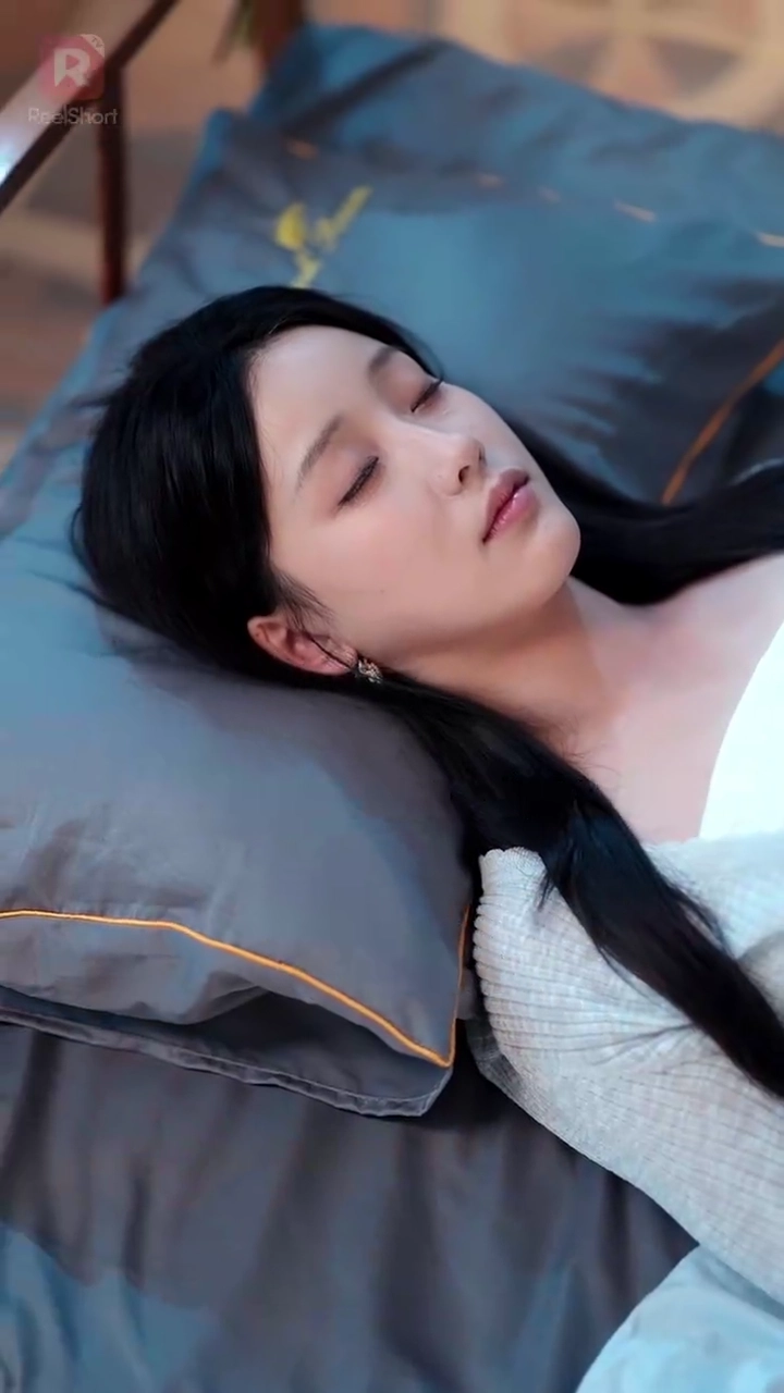 復讐の令嬢は二度と愛さない ～今さら兄が泣きついても遅すぎる～写真