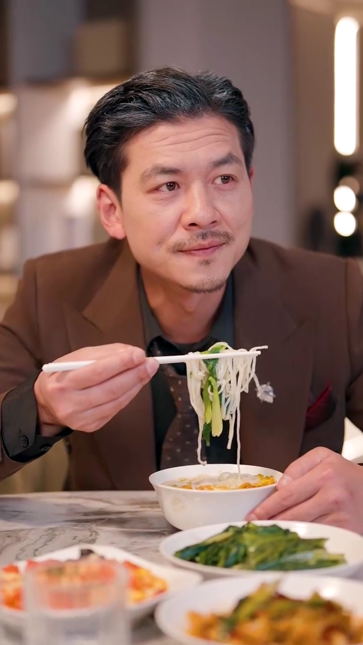 家政婦から社長夫人 彼女の正体写真