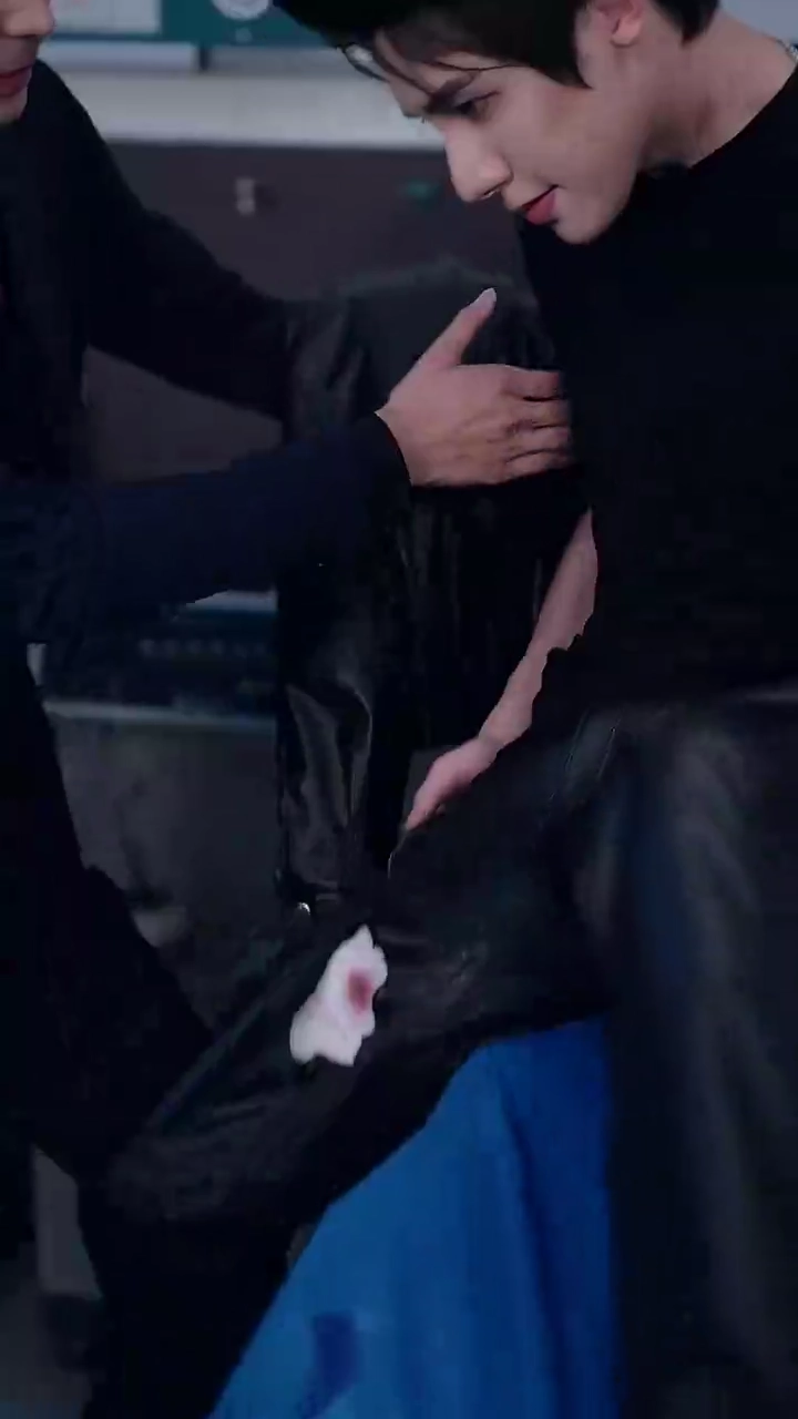 Doce Vingança: Do Bode Expiatório à RainhaFoto