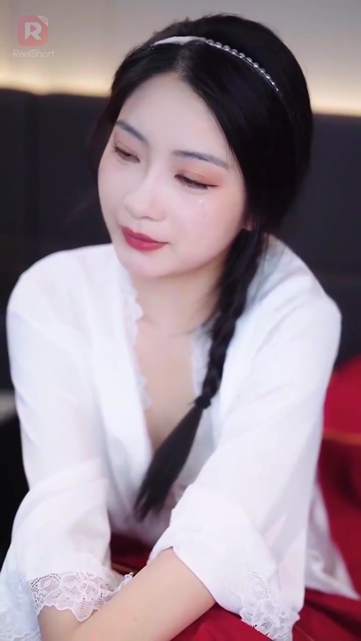 転生妻の決意：富豪夫への逆襲写真