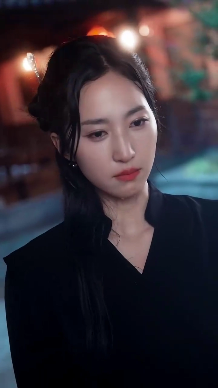 出狱後、マフィアのママは世界を驚かせる写真