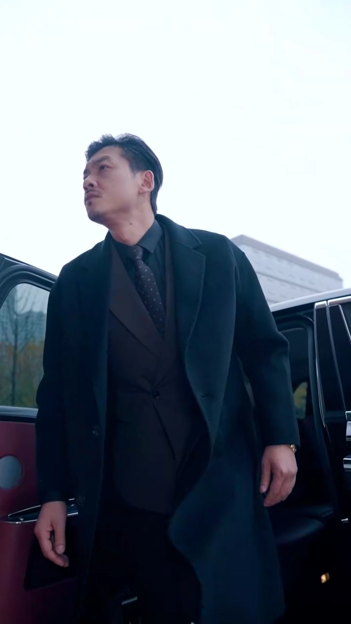 家政婦から社長夫人 彼女の正体写真