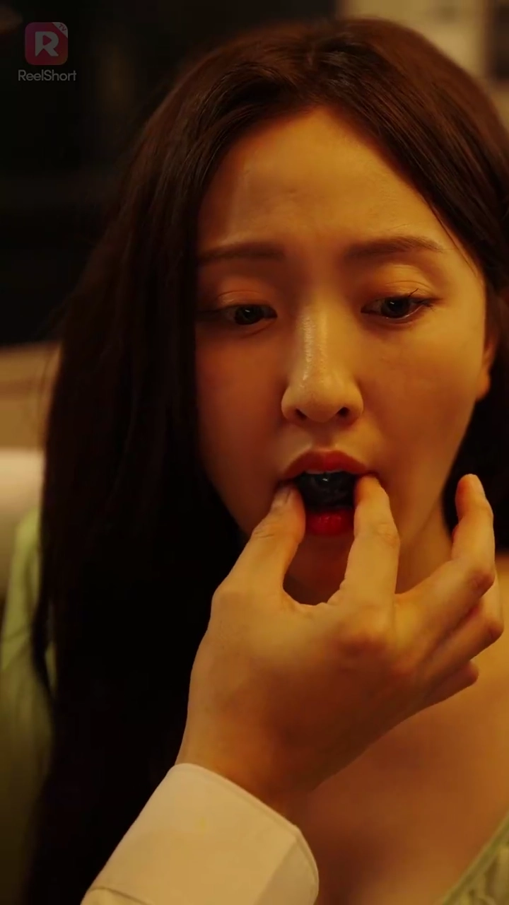 世界で一番 せつないキス写真