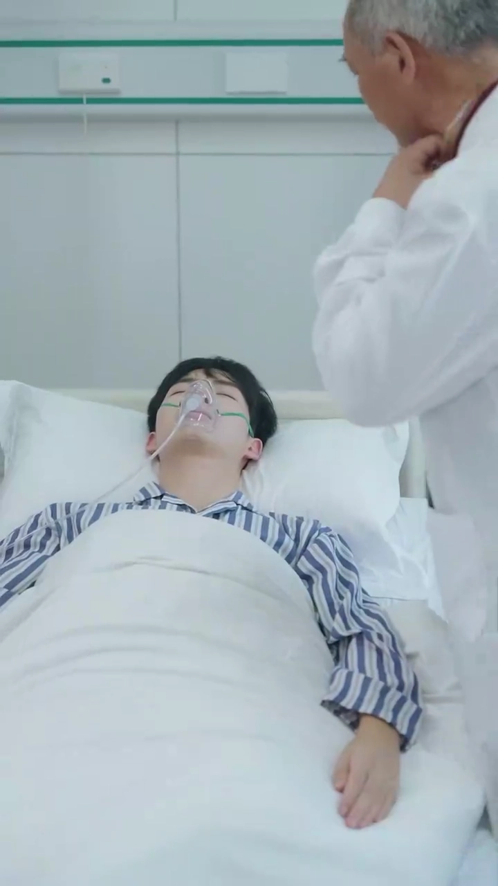 強制された強盗事件写真