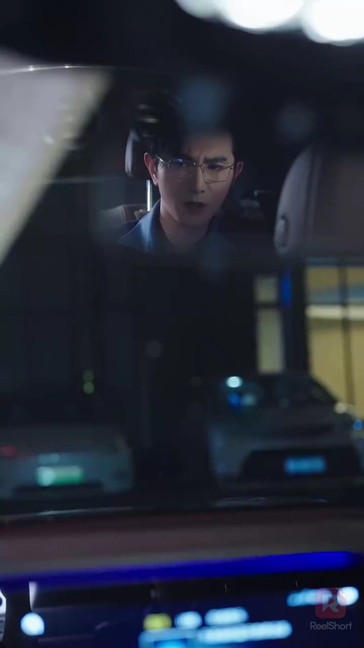 醜いアヒルの子と億万長者の結婚写真