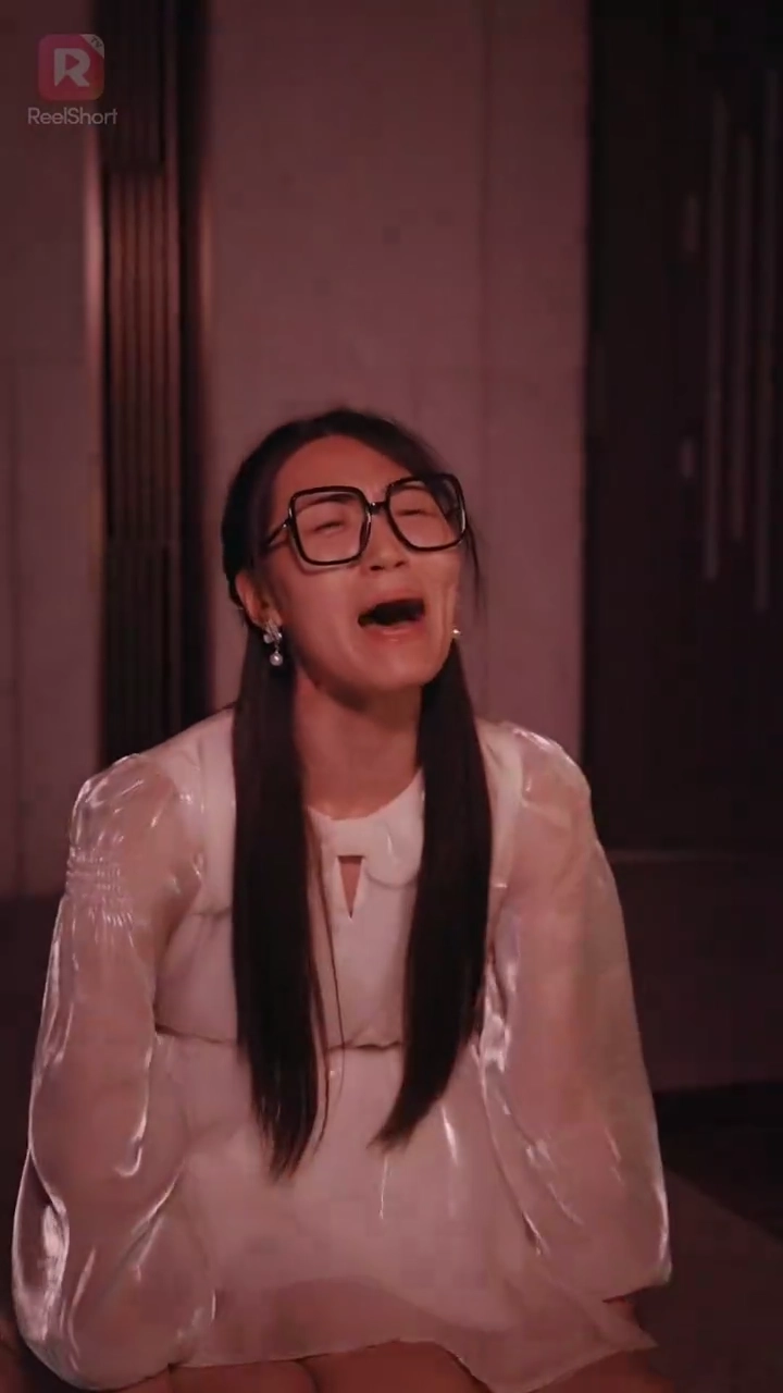 ブサイク令嬢の華麗なる復讐写真