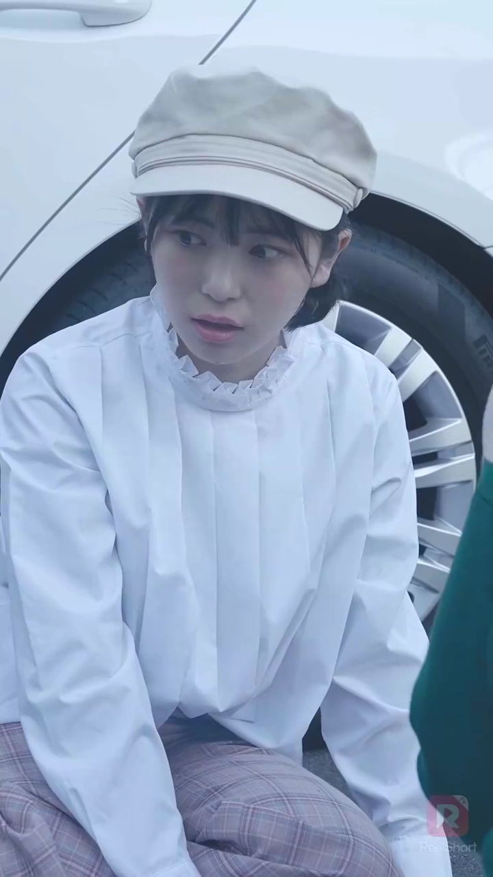 インターン生はご令嬢写真