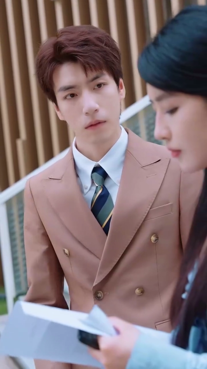 色を取り戻すお嬢様の逆襲写真