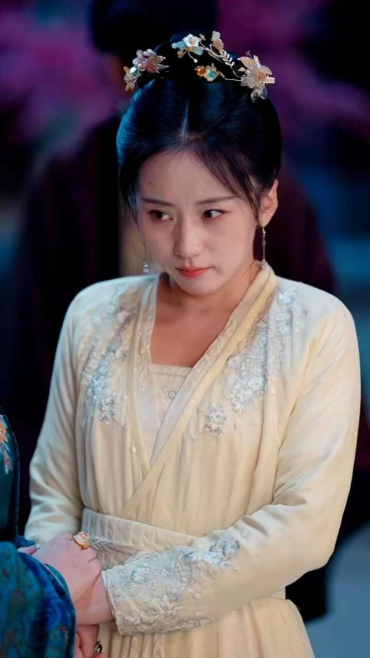 裏切りを超えて！再生した後の逆襲写真