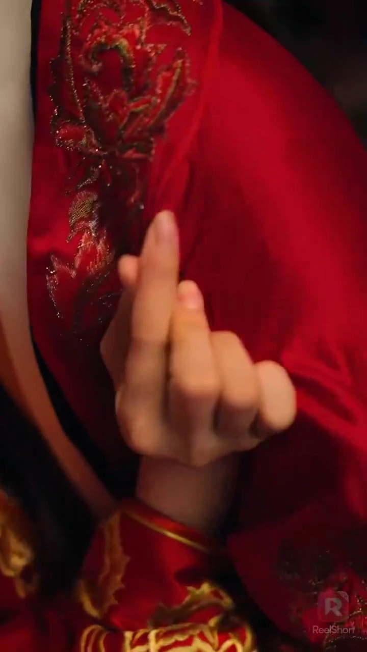 唖妃と愛しの双子ちゃん写真