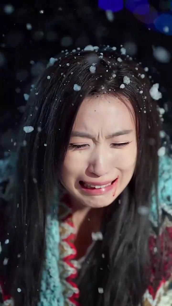 その年、女王は花のように輝いていた写真