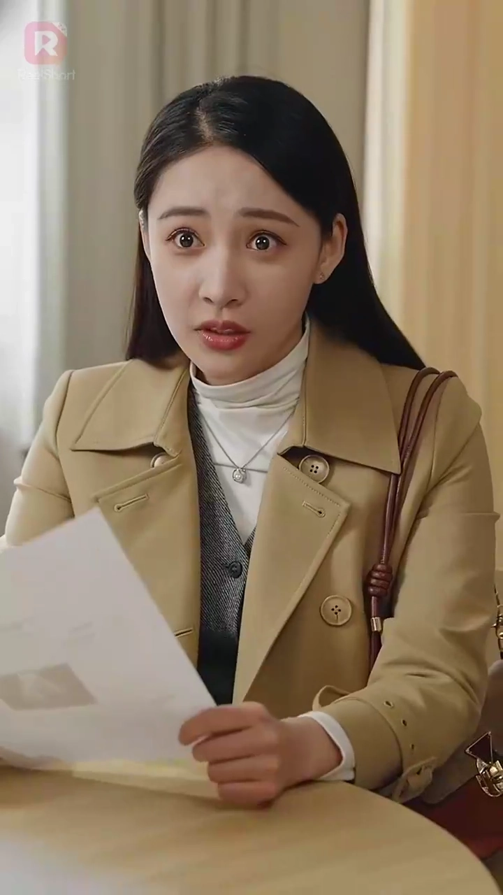 片想いの相手と結婚して毎晩パーティー気分写真