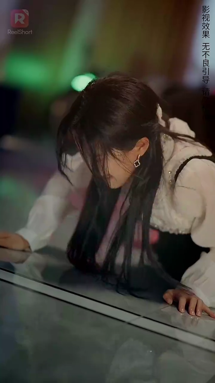 今夜、冷酷CEOと愛に溺れる写真