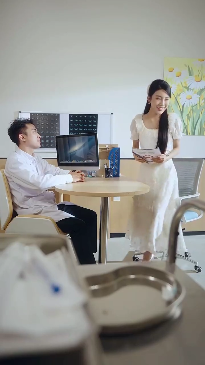 二重の喜びが裏切りに変わる写真